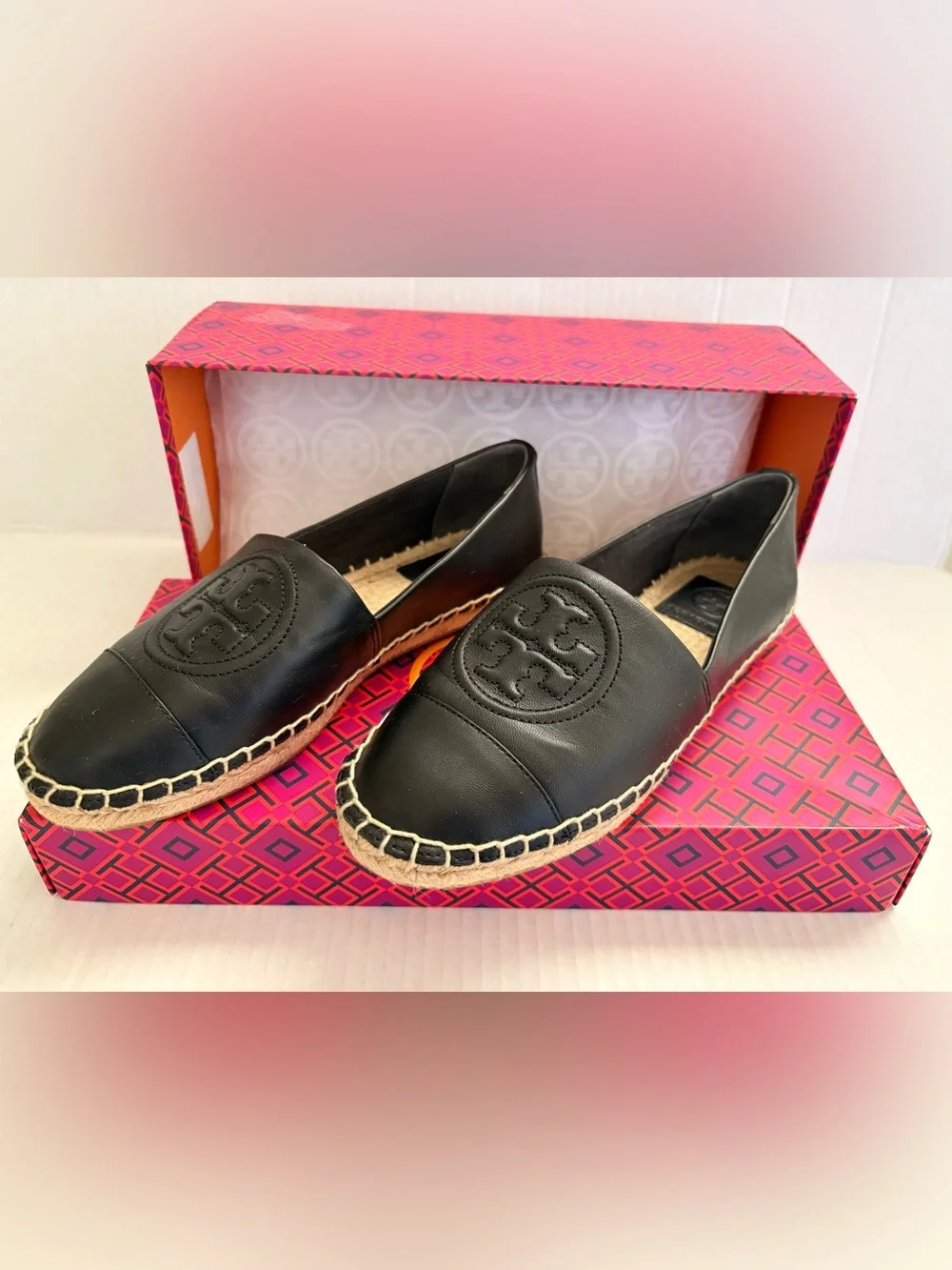 Tory Burch Benton Black Leather Espadrille Slip-Ons with Logo Medallion Size 5